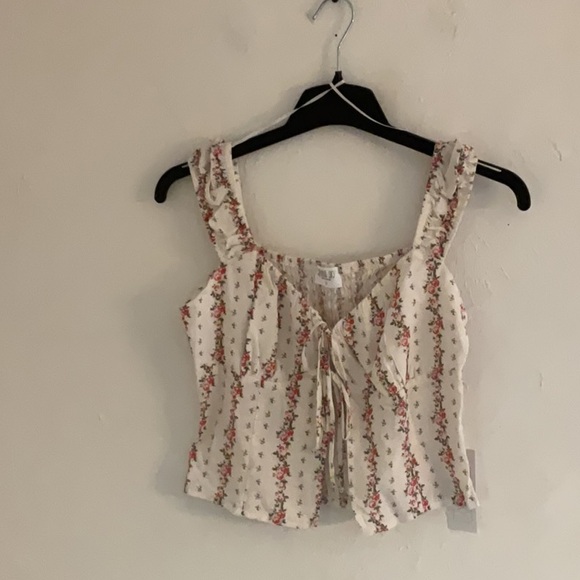 Sienna Sky Tops - Sienna Sky V-Neck Floral Open Tie Front Tank Top, Size M, Cream, NWT